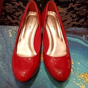Red shiny 3 inch high heels with comfort